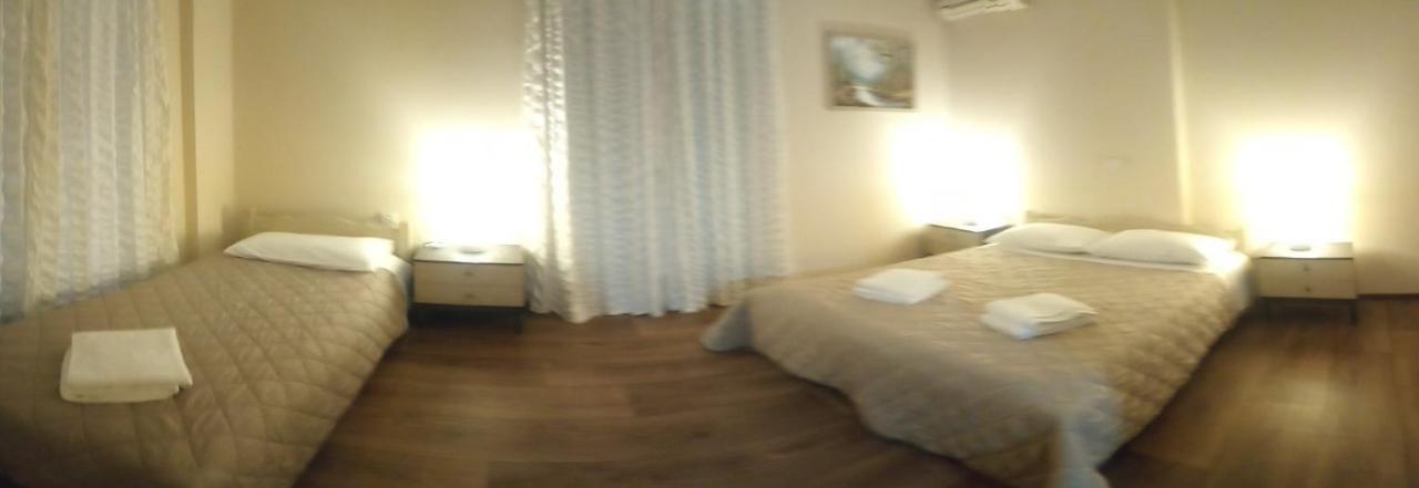 Hotel Διεθνές Zaháro Kültér fotó
