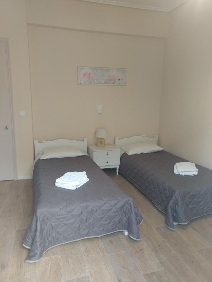 Hotel Διεθνές Zaháro Kültér fotó